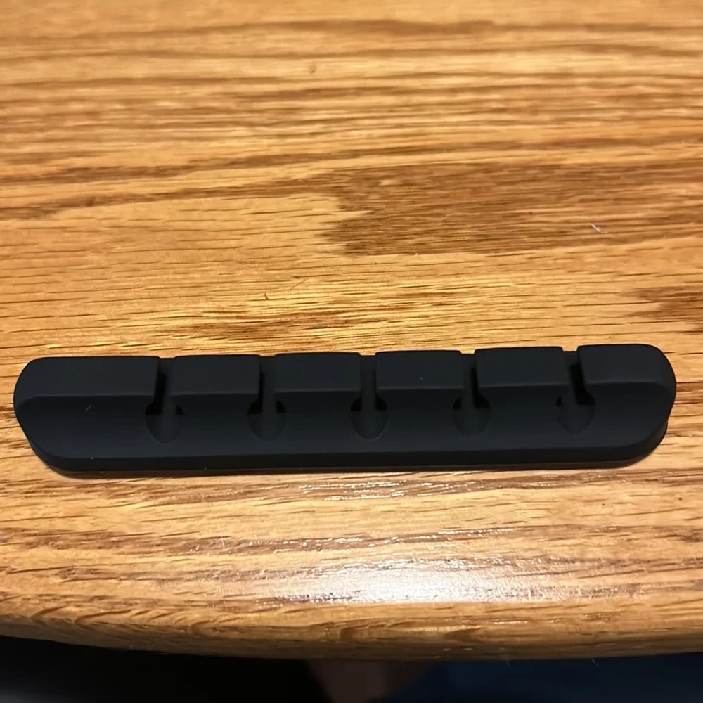 5 slot cable clips.
